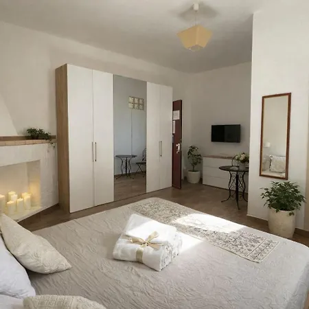 Il Vecchio Ginepro Couette-café 3*